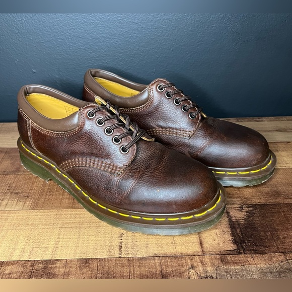 Dr. Martens Other - SOLD Dr Martens Leather Oxford Lace-Ups - Size 8M